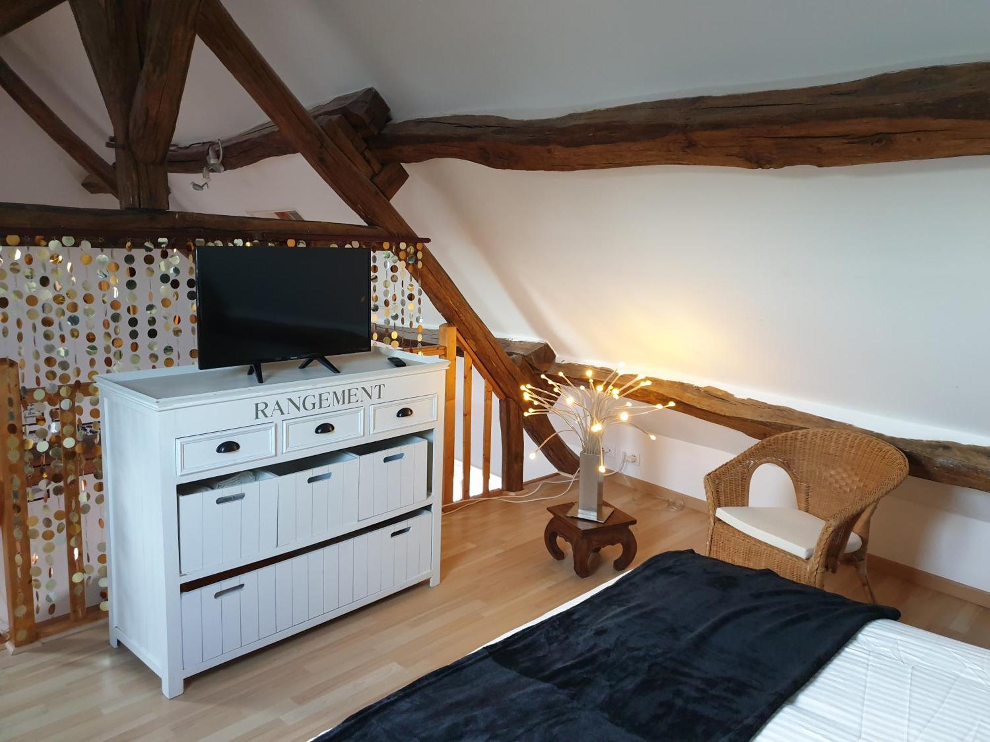Maisons Cosy De Village Gurgy Exterior photo